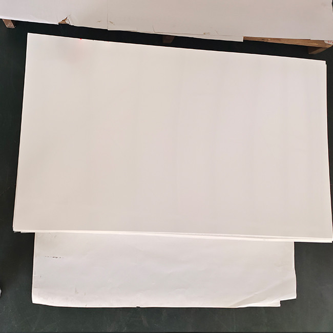 Hoja plástica de acrílico de encargo del tamaño 2-8m m Pmma para la bandeja de la ducha de la bañera
