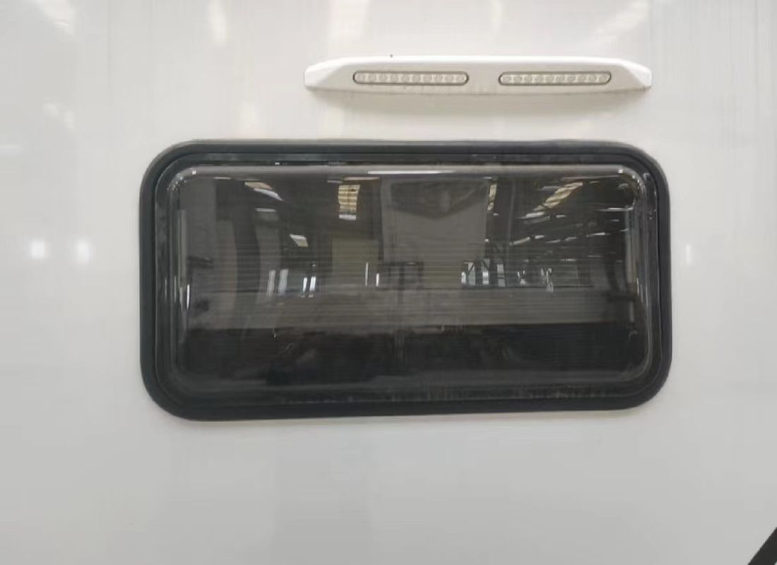 Hoja acrílica de ventana de RV de alta resistencia que proporciona protección y longevidad para ventanas instaladas en diferentes tipos de RV