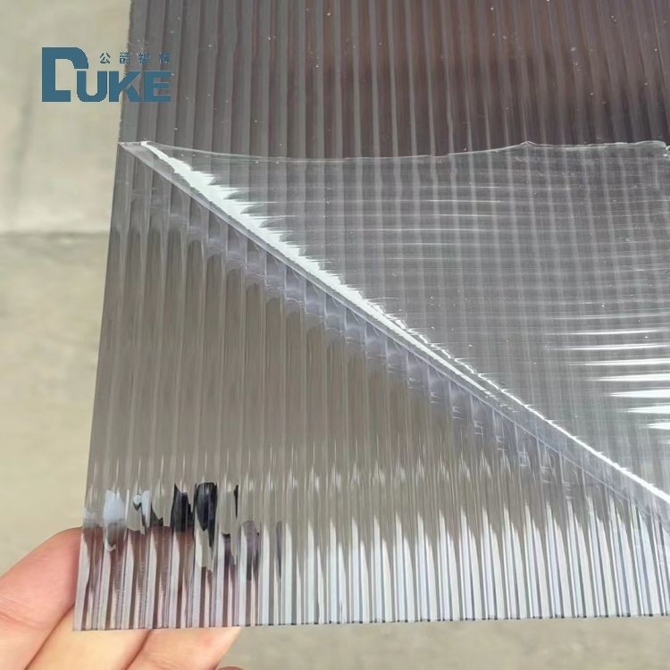 Resistencia química piedra texturizada transparente en forma de V de hoja de acrílico rayada en 6 mm 10 mm de espesor y diseño duradero