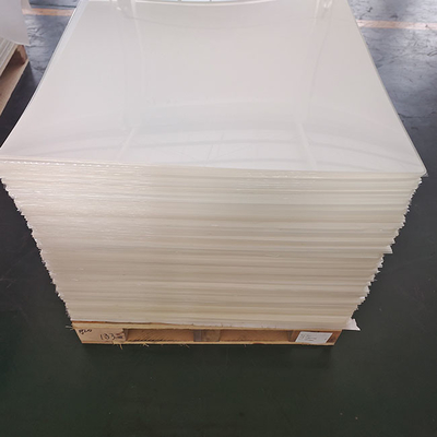 Rasguño anti 2.8m m de PMMA de la hoja de acrílico sanitaria blanca de encargo del cuarto de baño