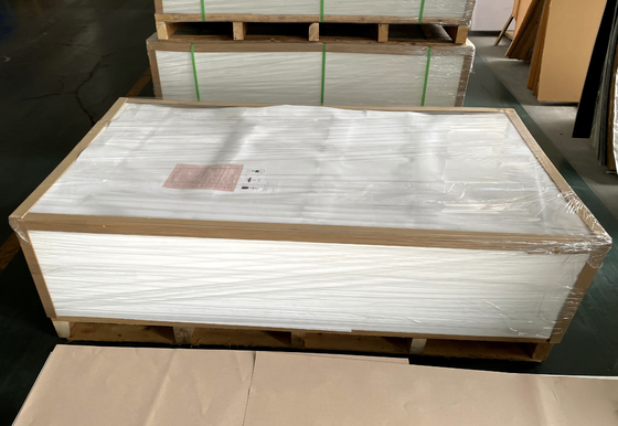 hoja de acrílico de Opal White Sanitary Cast Plastic del sitio de ducha de 2.8m m